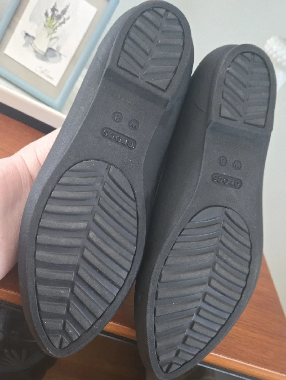CROCS Women's Black Pointed Toe Flats